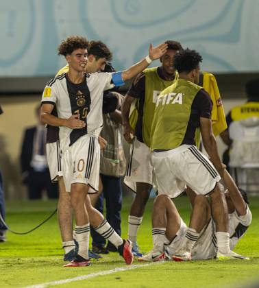 02 12 2023, Football U 17 World Cup 2023, Final Germany France, at Manahan Stadium Surakarta Goal celebration Noah Darvich li, Germany 2 0