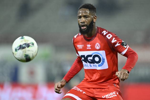 KV Kortrijk v RWDM - Belgian Croky Cup KORTRIJK, BELGIUM - DECEMBER 05 : Sissako Abdoulaye midfielder of KV Kortrijk during the Belgian Croky Cup round of sixteen match between KV Kortrijk and RWDM in the Guldensporen stadium on December 5, 2023 in Kortrijk, Belgium, 05 12 2023 Kortrijk Belgium Copyright: xNicoxVereeckenx