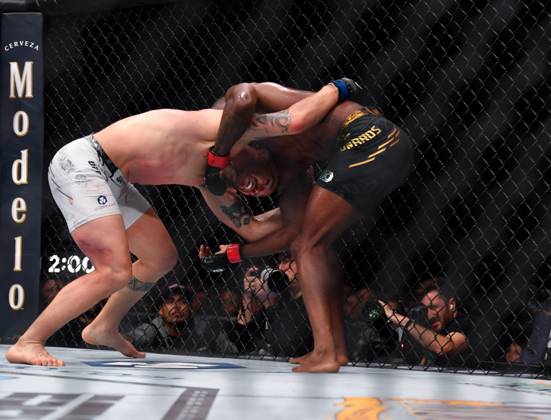 December 16, 2023, Las Vegas, Nevada, USA: LEON EDWARDS (21-3-0) of Erdington, birmingham, England (R) defeats COLBY COVINGTON (17-3-0) of Miami, Florida USA (L) by a unanimous decision (49-46, 49-46, 49-46) during UFC 296 at T-Mobile Arena, Las Vegas Las Vegas USA - ZUMAo117 20231216_zsp_o117_047 Copyright: xMikaelxOnax