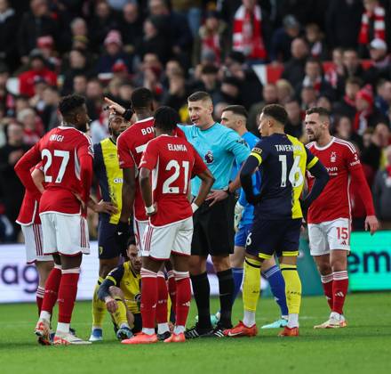Nottingham Forest v Bournemouth Premier League Referee Rob Jones points to the tunnel after the sending off of Willy Boly of Nottingham Forest during the Premier League match at the City Ground, Nottingham Copyright: xAndyxSumnerx FIL-19410-0041 UK Newspapers OUT