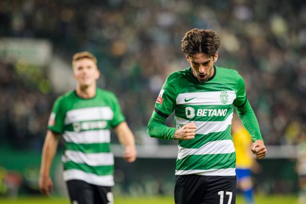 January 5, 2024, Lisbon, Portugal: Francisco Trincao of Sporting CP celebrates the goal during the Liga Portugal Betclic match between Sporting CP and Estoril Praia at Estadio Jose Alvalade. Lisbon Portugal - ZUMAs197 20240105_aaa_s197_242 Copyright: xHenriquexCasinhasx