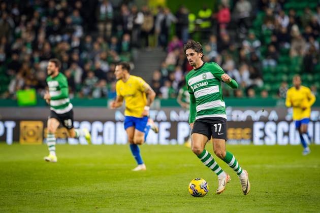 January 5, 2024, Lisbon, Portugal: Francisco Trincao of Sporting CP in action during the Liga Portugal Betclic match between Sporting CP and Estoril Praia at Estadio Jose Alvalade Lisbon Portugal - ZUMAs197 20240105_aaa_s197_246 Copyright: xHenriquexCasinhasx