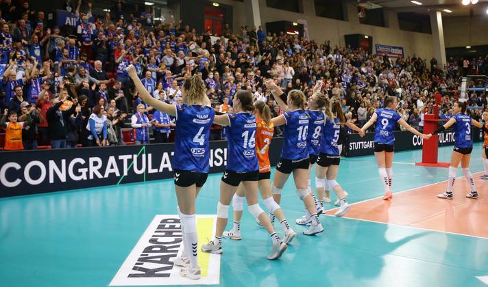 Stuttgart , Volleyball CEV Champions League , Allianz MTV Stuttgart vs Asterix Avo Beveren , Jubel Stuttgart