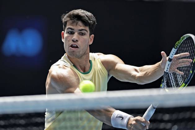 Tennis: Australian Open Carlos Alcaraz of Spain plays against Shang Juncheng of China in the third round of the men s singles at the Australian Open tennis tournament in Melbourne on Jan. 20, 2024. A14AA0002350950P