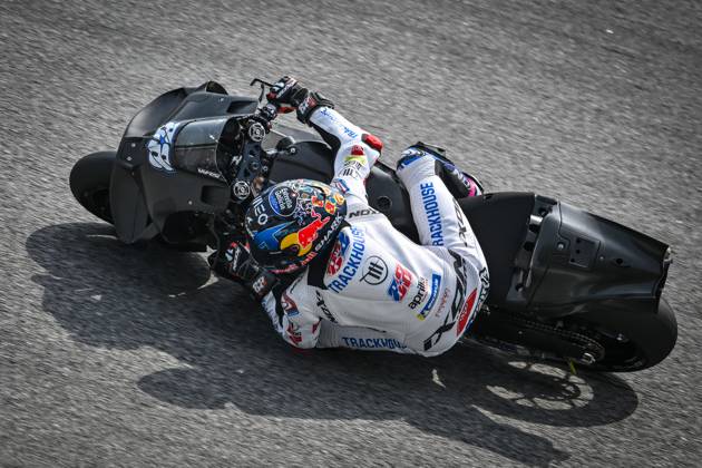 88 OLIVEIRA Miguel (prt), Trackhouse Racing, Aprilia RS-GP 2024, action during the Moto GP tests at Sepang, Malaysia, from February 6 to 8th 2024 - MOTO - MOTO GP - TESTS SEPANG 02 2024 Part.2 DPPI Panoramic 2024 00B Test Sepang 52974