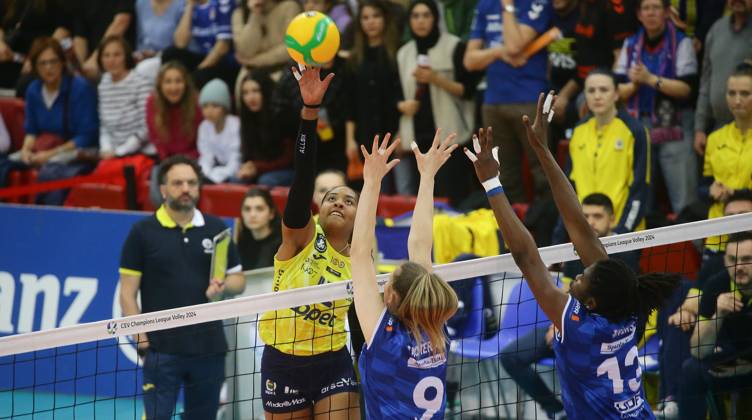 Volleyball, Women, CL, Allianz MTV Stuttgart - Fenerbahce Opet Istanbul