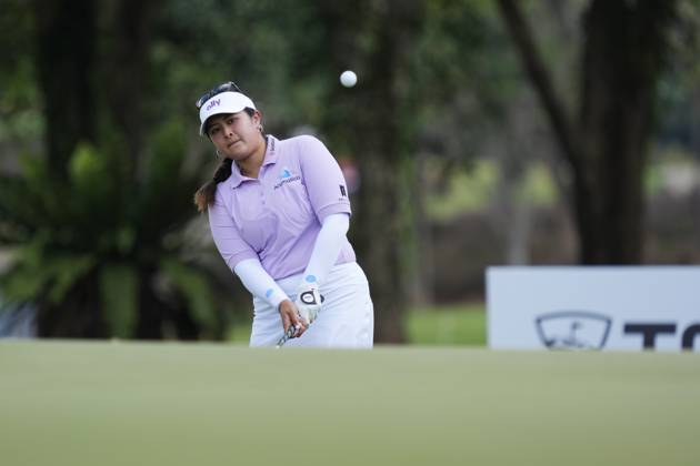 Honda LPGA, Golf Damen Thailand 2024 Lilia Vu from the USA is playing her approach shot during the first round of the Honda LPGA Thailand 2024 at Siam Country Club Old Course in Chonburi, Thailand, on February 22, 2024. Chonburi Thailand  Copyright: xVachiraxVachirax originalFilename:kalong-notitle240222_npS0n.jpg