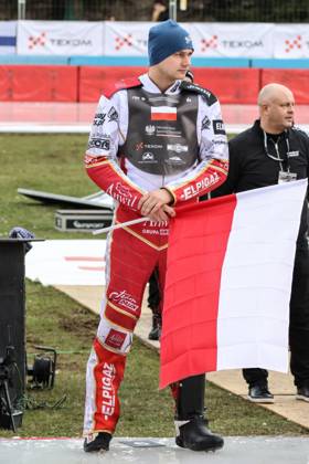 Texom European Individual Ice Speedway Championship 2024 round 1 2024.02.24 Sanok, Poland, Ice Speedway Texom European Individual Ice Speedway Championship 2024 round 1 (1 Runda Indywidualnych Mistrzostw Europy w Zuzlu Na Lodzie) op: Michal Knapp Copyright: xKonradxSwieradx 128A2293