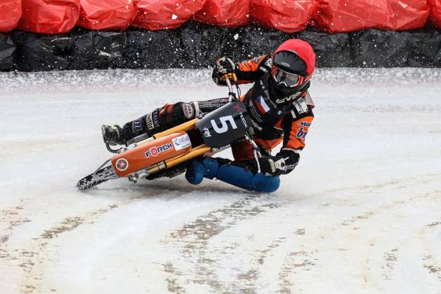 Texom European Individual Ice Speedway Championship 2024 round 1 2024.02.24 Sanok, Poland, Ice Speedway Texom European Individual Ice Speedway Championship 2024 round 1 (1 Runda Indywidualnych Mistrzostw Europy w Zuzlu Na Lodzie) op: Lukas Hutla Copyright: xKonradxSwieradx 128A2496