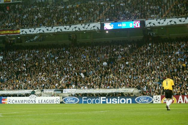 Onderwerp Subject: Real Madrid (3-1) Champions League Reklame: Club Team Country: Real Madrid Seizoen Season: 2002 2003 FOTO PHOTO: Real s goalkeeper IKER CASILLAS MADRID ESP Content not available for redistribution in The Netherlands directly or indirectly through any third parties. Copyright: xBSRxAgencyx 03190408E8DA3678
