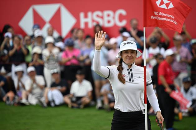 (240303) -- SINGAPORE, March 3, 2024 -- Hannah Green of Australia celebrates after winning the HSBC Women s World Championship, WM, Weltmeisterschaft held at the Singapore s Sentosa Golf Club on March 3, 2024. (Photo by Then Chih Wey Xinhua) (SP)SINGAPORE-GOLF-WOMEN S WORLD CHAMPIONSHIP XinxJiapo 
