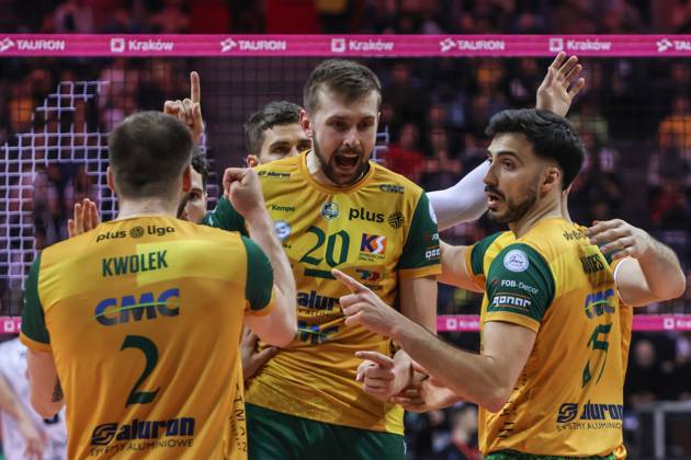 Tauron Polish Mens Volleyball Cup 2024 - final - Jastrzebski Wegiel vs Aluron CMC Warta Zawiercie 03.03.2024 Krakow (Cracow) Poland, Voleyball (siatkowka), Tauron Polish Mens Volleyball Cup - final (TAURON Puchar Polski Mezczyzn 2024), Sezon (Season) 2024, Jastrzebski Wegiel - Aluron CMC Warta Zawiercie op: Mateusz Bieniek win celebraction - win celebraion celebracja zwyciestwa) Copyright: xKonradxSwieradx 128A7302