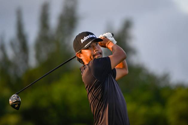 RIO GRANDE, PR - MARCH 07: Satoshi Kodaira (JPN) watches his tee shot on 12 during Rd1 of the Puerto Rico Open at Grand Reserve Country Club (Old) on March 7, 2024, in Rio Grande, Puerto Rico. (Photo by Ken Murray Icon Sportswire) GOLF: MAR 07 PGA, Golf Herren Puerto Rico Open EDITORIAL USE ONLY Icon240307007