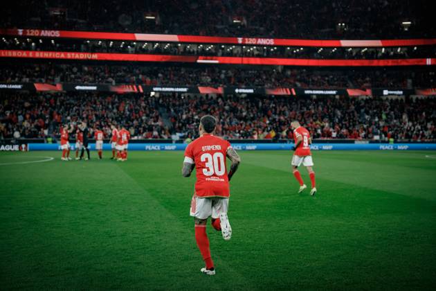 Nicolas Otamendi during UEFA Europa League 23 24 game between SL Benfica and Rangers FC at Estadio Da Luz, Lisbon, Portugal. (Maciej Rogowski) Lisbon Estadio Da Luz Portugal Copyright: xMaciejxRogowskix slbrangersfull-12