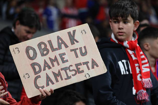 Champions League match between Atletico Madrid vs Inter 03 13 2024 Madrid, second leg of the 2023 24 Champions League round of 16, football match between CF Atletico Madrid vs FC Internazionale Milano at the Civita Metropolitano stadium in Madrid In picture : supporters Atletico Madrid Madrid stadio Civitas Metropolitano di Madrid madrid SPAGNA Copyright: xFABIOxSASSOxFabioxSassox 2L8A9842