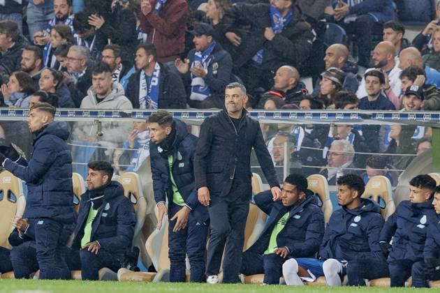 Sergio Conceicao during Liga Portugal game between FC Porto and SL Benfica at Estadio Do Dragao, Porto, Portugal. (Maciej Rogowski) Porto Estadio Do Dragao Portugal Copyright: xMaciejxRogowskix fcpslbfull-25