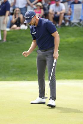 PONTE VEDRA BEACH, FL - MARCH 15: PGA, Golf Herren golfer Wyndham Clark reacts to making a birdie putt on the 9th hole to finish at 14 under par for the tournament and the current leader during The Players Championship on March 15, 2024, at TPC Sawgrass in Ponte Vedra Beach, Florida. (Photo by Brian Spurlock Icon Sportswire) GOLF: MAR 15 PGA THE PLAYERS Championship EDITORIAL USE ONLY Icon2403153