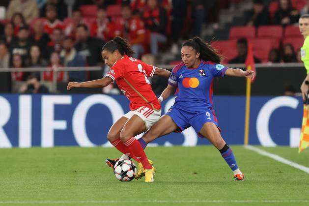Lisbon, Portugal, Tuesday 19 March 2024 UEFA Women s Champions League 2023 24 1 4 Final SL Benfica Olympique Lyon, Marie Alidou SL Benfica , , Selma Bacha Olympique Lyon , duel, action, action, battles for the ball Copyright: JoaquimxFerreira