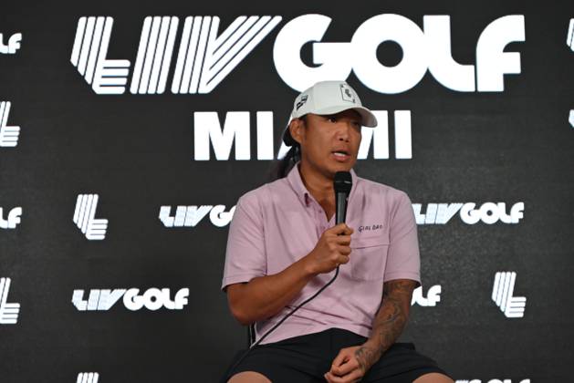 Anthony Kim Delivers Remarks On Injuries, Addiction, Hiatus And Return To Golf Anthony Kim is delivering remarks and answering questions from members of the media about his struggles with injuries and addiction, his 12-year hiatus, and his return to professional golf at Trump National Doral in Miami, Florida, on April 4, 2024. Anthony Ha-Jin Kim, an American professional golfer with three PGA, Golf Herren Tour wins, has participated in one Ryder Cup competition and one Presidents Cup competition. He has not played in a PGA Tour event since an injury in 2012. Miami United States Copyright: xKylexMazzax originalFilename:mazza-notitle240404_npu2L.jpg