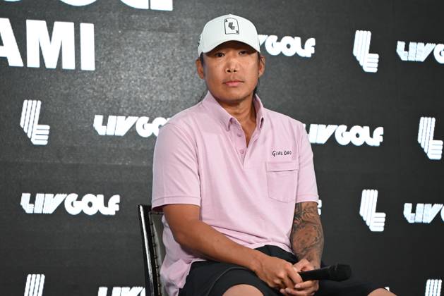 Anthony Kim Delivers Remarks On Injuries, Addiction, Hiatus And Return To Golf Anthony Kim is delivering remarks and answering questions from members of the media about his struggles with injuries and addiction, his 12-year hiatus, and his return to professional golf at Trump National Doral in Miami, Florida, on April 4, 2024. Anthony Ha-Jin Kim, an American professional golfer with three PGA, Golf Herren Tour wins, has participated in one Ryder Cup competition and one Presidents Cup competition. He has not played in a PGA Tour event since an injury in 2012. Miami United States Copyright: xKylexMazzax originalFilename:mazza-notitle240404_npXuM.jpg