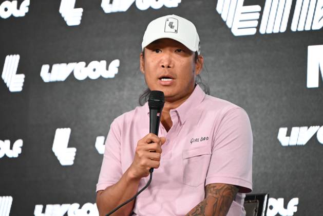 Anthony Kim Delivers Remarks On Injuries, Addiction, Hiatus And Return To Golf Anthony Kim is delivering remarks and answering questions from members of the media about his struggles with injuries and addiction, his 12-year hiatus, and his return to professional golf at Trump National Doral in Miami, Florida, on April 4, 2024. Anthony Ha-Jin Kim, an American professional golfer with three PGA, Golf Herren Tour wins, has participated in one Ryder Cup competition and one Presidents Cup competition. He has not played in a PGA Tour event since an injury in 2012. Miami United States Copyright: xKylexMazzax originalFilename:mazza-notitle240404_npbL8.jpg