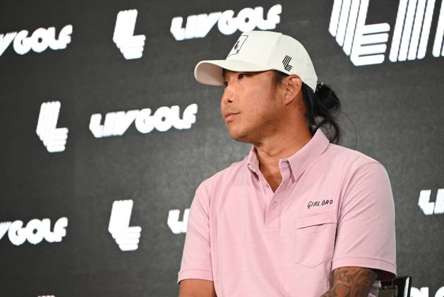 Anthony Kim Delivers Remarks On Injuries, Addiction, Hiatus And Return To Golf In Miami - 04 Apr 2024 Anthony Kim delivers remarks and answers questions from members of the media on his struggles with battling injuries and addiction, taking a 12-year hiatus and returning to professional Golf at Trump National Doral in Miami. Miami United States Copyright: xKylexMazzax xSOPAxImagesx KMZ_5434