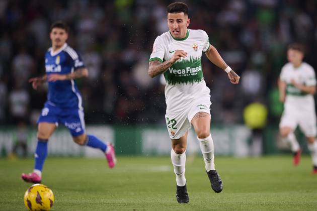 LaLiga Hypermotion, Elche CF v Real Oviedo ELCHE, SPAIN - APRIL 5: Nico Fernandez Left-Back of Elche CF runs with the ball during the LaLiga Hypermotion match between Elche CF and Real Oviedo at Manuel Martinez Valero Stadium, on April 5, 2024 in Elche, Spain. (Photo By Francisco Macia Photo Players Images) Elche Estadio Manuel Martinez Valero Alicante Spain Copyright: xFranciscoxMacia PhotoxPlayersxImagesx