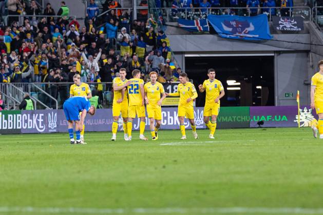 WROCLAW 26.03.2024 FINALOWY MECZ BARAZOWY ELIMINACJE DO MISTRZOSTW EUROPY 2024: UKRAINA - ISLANDIA --- UEFA EURO, EM, Europameisterschaft,Fussball 2024 QUALIFICATION FINAL PLAY-OFF MATCH IN WROCLAW: UKRAINE - ISLAND nz RADOSC PO GOLU VIKTOR TSYGANKOV DRUZYNA TEAM MYKOLA MATVIENKO YUKHYM KONOPLIA GEORGY SUDAKOV RUSLAN MALINOVSKYI MYKHAILO MUDRYK FOT. ERNEST KOLODZIEJ 400mm.pl NEWSPIX.PL --- Newspix.pl 20240326_KOL1632