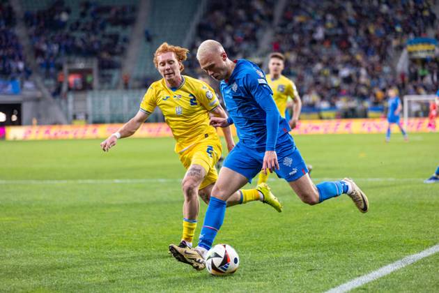 WROCLAW 26.03.2024 FINALOWY MECZ BARAZOWY ELIMINACJE DO MISTRZOSTW EUROPY 2024: UKRAINA - ISLANDIA --- UEFA EURO, EM, Europameisterschaft,Fussball 2024 QUALIFICATION FINAL PLAY-OFF MATCH IN WROCLAW: UKRAINE - ISLAND nz YUKHYM KONOPLIA JON DAGUR THORSTEINSSON FOT. ERNEST KOLODZIEJ 400mm.pl NEWSPIX.PL --- Newspix.pl 20240326_KOL1756