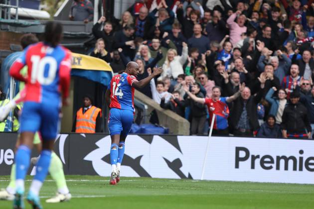 Jean-Philippe Mateta of Crystal Palace celebrates his goal during the Premier League match between Crystal Palace and Manchester City at Selhurst Park, London, England on 6 April 2024. Copyright: xJoshuaxSmithx 40400045