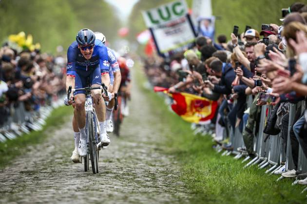 Swiss Stefan Kung of Groupama-FDJ pictured in action during the men s elite race of the Paris-Roubaix cycling event, 260,0km from Compiegne to Roubaix, France on Sunday 07 April 2024. DAVIDxPINTENS x90531557x