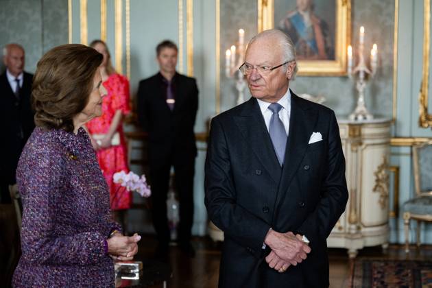 240409 King Carl Gustaf and Queen Silvia before the presentation of HM the Kings medal for services to Swedish sport on April 9, 2024 in Stockholm.  Copyright: SIMONxHASTEGARD BB240409SH044