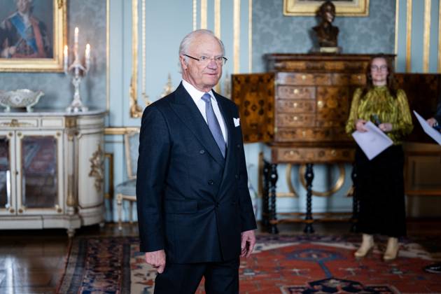 240409 King Carl Gustaf and Queen Silvia after the presentation of HM The Kings medal for services to Swedish sport on April 9, 2024 in Stockholm.  Copyright: SIMONxHASTEGARD BB240409SH035