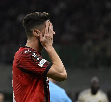 Foto IPP Paolo Bona Milano 11 04 2024 UEFA Europa League di Calcio stagione 2023 2024 partita Milan-Roma Nella foto Olivier Giroud Italy Photo Press Worldwide Copyright italy Italy ITALY Copyright: xR4924_italyphotopressx