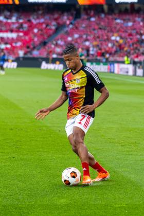 April 11, 2024, Lisbon, Portugal: David Neres of SL Benfica seen in action during the UEFA Europa League 2023 24 match between SL Benfica and Olympique de Marseille at Est·dio do Lisboa e Benfica. Final score SL Benfica 2- 1 Olympique de Marseille. Lisbon Portugal - ZUMAs197 20240411_aaa_s197_462 Copyright: xNunoxBrancox