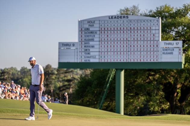 240413 Scottie Scheffler of the United States during the third round of the 2024 Masters Golf Tournament on April 13, 2024 in Augusta Photo Petter Arvidson BILDBYRAN kod PA PA0794 bbeng golf masters the masters Augusta us masters  Copyright: PETTERxARVIDSON BB240413PA131