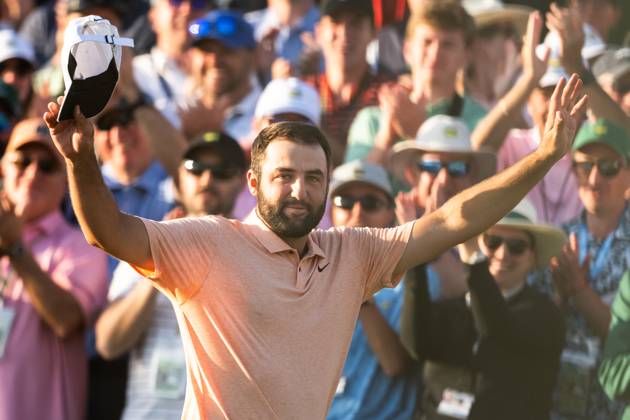 240414 Scottie Scheffler of the United States celebrates after winning the final round of the 2024 Masters Golf Tournament on April 14, 2024 in Augusta Photo Petter Arvidson BILDBYRAN kod PA PA0795 bbeng golf masters the masters Augusta us masters jubel  Copyright: PETTERxARVIDSON BB240414PA220