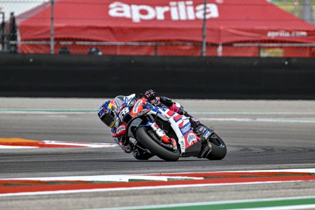 88 OLIVEIRA Miguel (prt), Trackhouse Racing, Aprilia RS-GP 2024, action during the 2024 MotoGP Red Bull Grand Prix of The Americas on Circuit Of The Americas from April 12 to 14, 2024 in Austin, United States - MOTO - MOTO GP - USA GRAND PRIX 2024 DPPI Panoramic _TIN4148