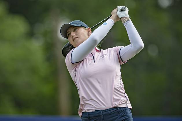 April 18, 2024, The Woodlands, Texas, USA: BAILEY TARDY tees off at the 7th hole during round 1 of The Chevron Championship at The Club at Carlton Woods on April 18, 2024, in The Woodlands, Texas. The Woodlands USA - ZUMAp213 20240418_znp_p213_072 Copyright: xLynnxPenningtonx