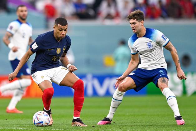 2022-12-10 Netherlands v Argentina - Quarter Final - FIFA World Cup, WM, Weltmeisterschaft, Fussball Qatar 2022 LUSAIL CITY, QATAR - DECEMBER 10: Kylian Mbappe of France and John Stones of England during the Quarter Final - FIFA World Cup Qatar 2022 match between Netherlands and Argentina at the Lusail Stadium on December 10, 2022 in Lusail City, Qatar (Photo by Pablo Morano BSR Agency) Lusail City Qatar Content not available for redistribution in The Netherlands directly or indirectly through any third parties. Copyright: xBSRxAgencyx