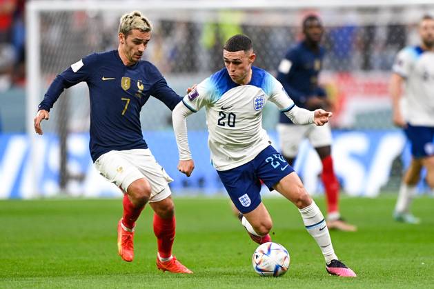2022-12-10 Netherlands v Argentina - Quarter Final - FIFA World Cup, WM, Weltmeisterschaft, Fussball Qatar 2022 LUSAIL CITY, QATAR - DECEMBER 10: Antoine Griezmann of France battles for the ball with Phil Foden of England during the Quarter Final - FIFA World Cup Qatar 2022 match between Netherlands and Argentina at the Lusail Stadium on December 10, 2022 in Lusail City, Qatar (Photo by Pablo Morano BSR Agency) Lusail City Qatar Content not available for redistribution in The Netherlands directly or indirectly through any third parties. Copyright: xBSRxAgencyx