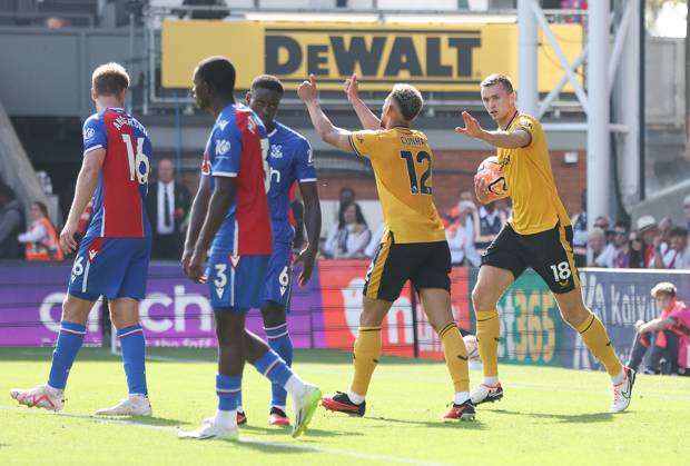 Crystal Palace v Wolverhampton Wanderers - Premier League - Selhurst Park September 3, 2023, London: London, England, 3rd September 2023. Matheus Cunha of Wolverhampton Wanderers celebrates after he scores to make it 3-2 during the Premier League match at Selhurst Park, London. (Credit Image: Ã‚Â Paul Terry Sportimage Cal Media) London EDITORIAL USE ONLY Copyright: xx ZUMA-20230903_faf_si1_108.jpg PaulxTerryx csmphotothree148832