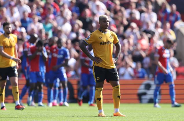 Crystal Palace v Wolverhampton Wanderers - Premier League - Selhurst Park September 3, 2023, London: London, England, 3rd September 2023. Mario Lemina of Wolverhampton Wanderers looks dejected after Odsonne o°douard of Crystal Palace scores to make it 3-1 during the Premier League match at Selhurst Park, London. (Credit Image: Ã‚Â Paul Terry Sportimage Cal Media) London EDITORIAL USE ONLY Copyright: xx ZUMA-20230903_faf_si1_114.jpg PaulxTerryx csmphotothree148841