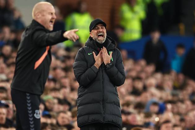 Everton gegen Liverpool 24. April 2024, Liverpool Premier League Fußball Everton gegen Liverpool Liverpools Trainer Jürgen Klopp Foto Daniel Chesterton Abseits Liverpool UK  Copyright: xDanielxChestertonx xOffsidexOffside