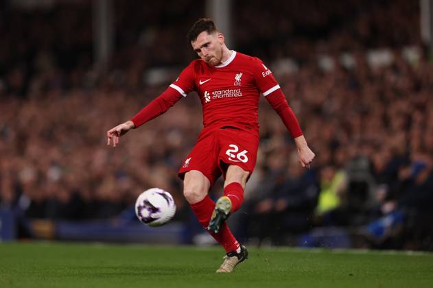 Liverpool, England, 24th April 2024. Andrew Robertson of Liverpool during the Premier League match at Goodison Park, Liverpool. Picture credit should read: Cameron Smith Sportimage EDITORIAL USE ONLY. No use with unauthorised audio, video, data, fixture lists, club league logos or live services. Online in-match use limited to 120 images, no video emulation. No use in betting, games or single club league player publications. SPI-3103-0061