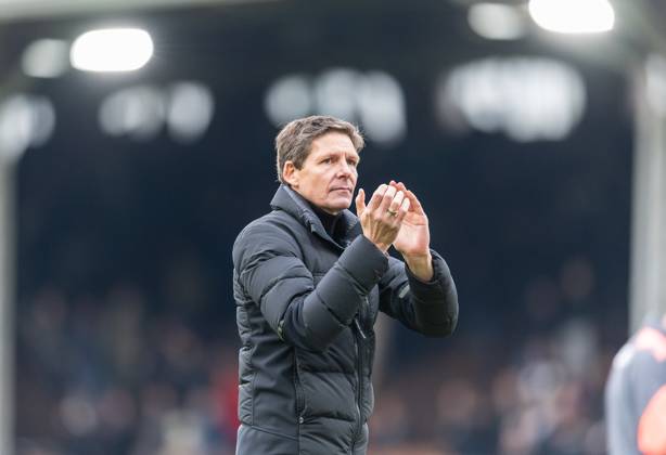 Oliver Glasner, manager of Crystal Palace acknowledges the fans after the 1-1 draw the Premier League match between Fulham and Crystal Palace at Craven Cottage, London, England on 27 April 2024. Copyright: xGrantxWinterx 40710088