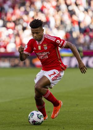 April 27, 2024, Lisbon, Portugal: David Neres of SL Benfica seen in action during the Liga Portugal Betclic football match between SL Benfica and SC Braga at Estadio da Luz Stadium. Lisbon Portugal - ZUMAs197 20240427_aaa_s197_389 Copyright: xHugoxAmaralx