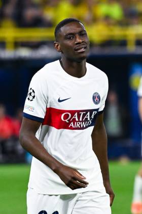 Randal Kolo Muani ( 23 - PSG ) looks dejected during the UEFA Champions League match between Borussia Dortmund and Paris Saint Germain at BVB Stadion Dortmund on May 01, 2024 in Dortmund, Germany. ( Photo by federico pestellini panoramic ) - FOOTBALL : Borussia Dortmund vs Paris Saint Germain - Ligue des Champions - 01 05 2024 FedericoPestellini Panoramic