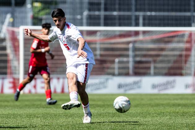 A Junioren Bundesliga West 1 FC Koeln U19 SC Paderborn 07 U19, 05 05 2024 Kian Hekmat 1 FC Köln U19, 8 A Junioren Bundesliga West 1 FC Koeln U19 SC Paderborn 07 U19, Franz Kremer Stadion, 05 05 2024 Copyright: xBEAUTIFULxSPORTS Buriakovx