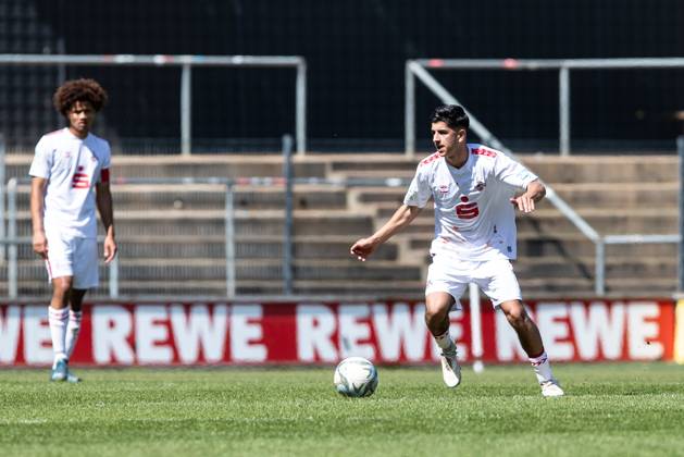 A Junioren Bundesliga West 1 FC Koeln U19 SC Paderborn 07 U19, 05 05 2024 Kian Hekmat 1 FC Köln U19, 8 A Junioren Bundesliga West 1 FC Koeln U19 SC Paderborn 07 U19, Franz Kremer Stadion, 05 05 2024 Copyright: xBEAUTIFULxSPORTS Buriakovx